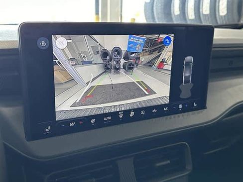 New 2025 Ford Maverick XLT w/ XLT Luxury Package image 22