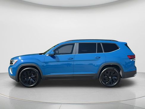 New 2026 Volkswagen Atlas SE image 5