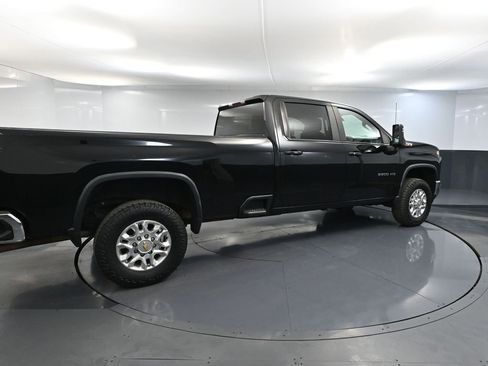 Used 2021 Chevrolet Silverado 3500 LT w/ All Star Edition AWD/4WD image 6