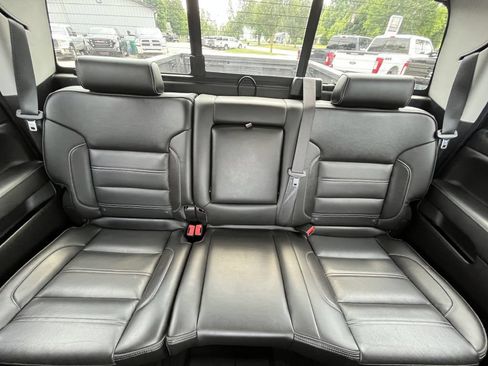 Used 2019 GMC Sierra 2500 Denali w/ Duramax Plus Package AWD/4WD image 33