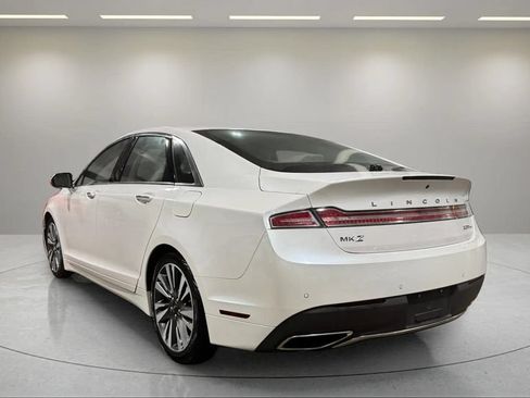 Used 2017 Lincoln MKZ Select w/ Select Plus Package AWD/4WD image 16