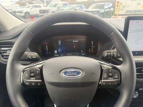 Certified 2023 Ford Escape Active w/ Tech Pack #1 AWD/4WD image 17