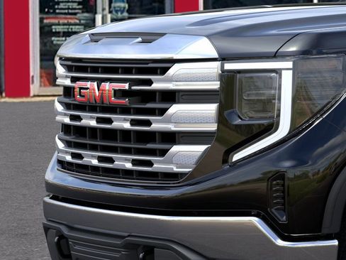 New 2026 GMC Sierra 1500 SLE image 13
