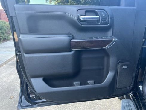 Used 2019 GMC Sierra 1500 SLT w/ SLT Premium Plus Package image 27