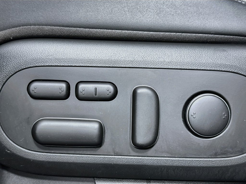 Used 2024 Hyundai Ioniq 5 Limited AWD/4WD image 19