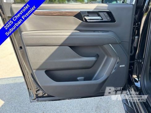 New 2025 Chevrolet Suburban Premier w/ Sun And Tow Package image 24