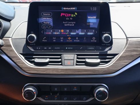 New 2026 Nissan Altima 2.5 SV FWD image 28