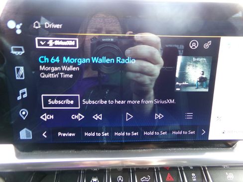 Used 2022 Chevrolet Silverado 1500 LT AWD/4WD image 22