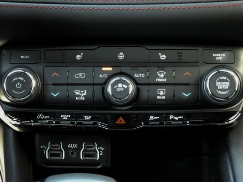 Used 2026 Dodge Durango GT AWD/4WD image 21