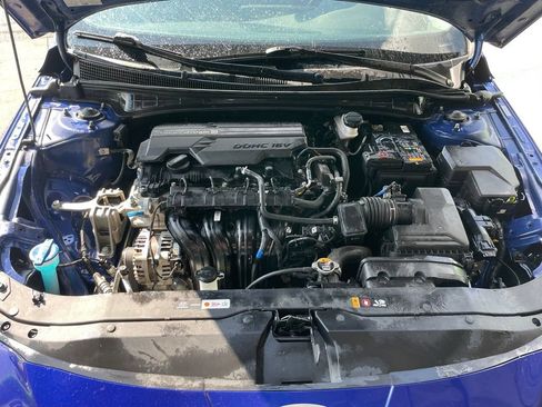 Used 2025 Hyundai Elantra SEL FWD image 33