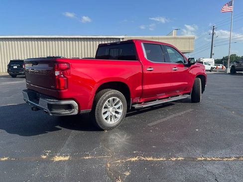 Used 2022 Chevrolet Silverado 1500 LTZ AWD/4WD image 3