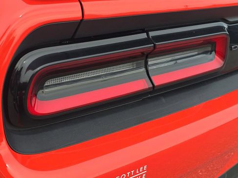 Used 2023 Dodge Challenger SXT w/ Blacktop Package image 9