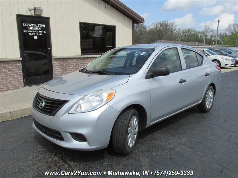 Used 2013 Nissan Versa S FWD image 1