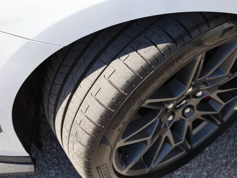 Used 2024 Ford Mustang GT Premium RWD image 23
