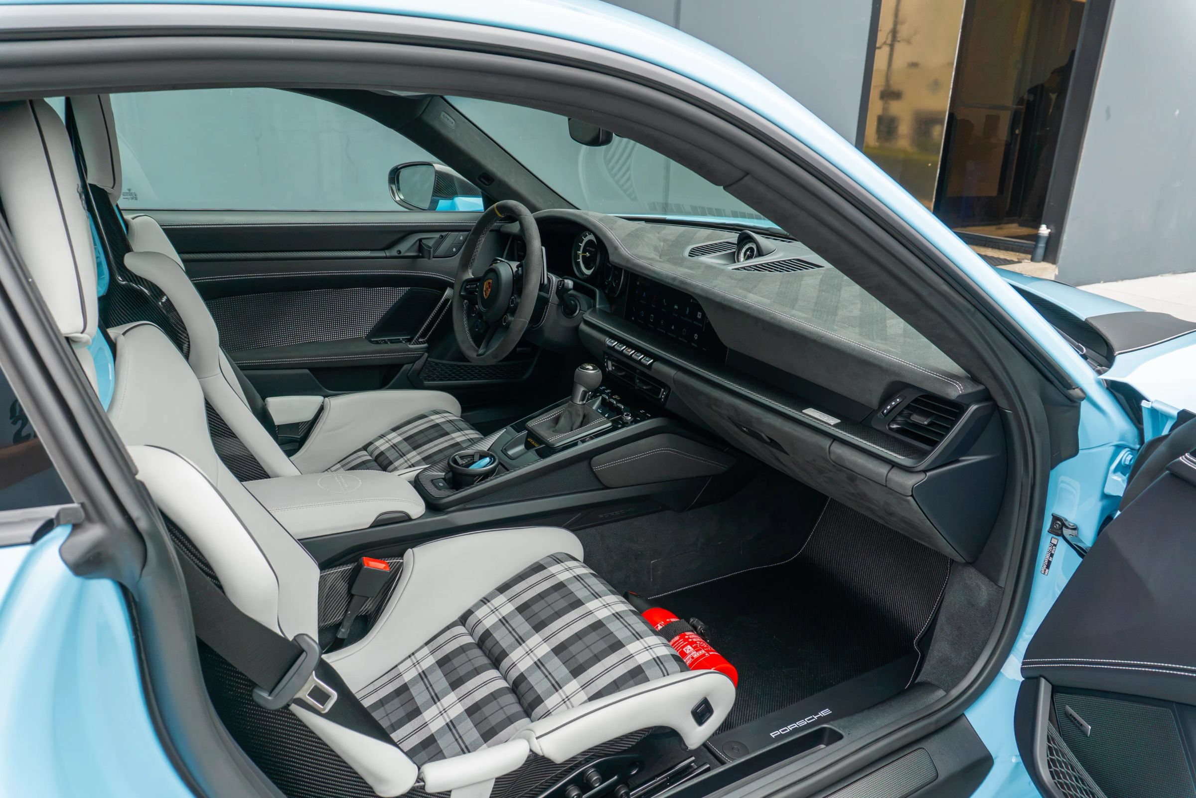 Used 2024 Porsche 911 GT3 RS RWD image 13