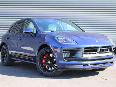 Certified 2024 Porsche Macan GTS image 8