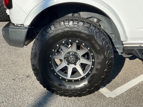 Used 2022 Ford Bronco Outer Banks image 24