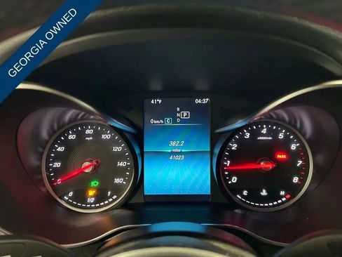 Used 2020 Mercedes-Benz GLC 300 4MATIC image 12