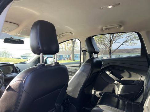 Used 2018 Ford Escape SEL AWD/4WD image 26