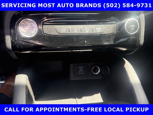 Used 2023 Ford Escape ST-Line w/ Equipment Group 301A FWD image 15