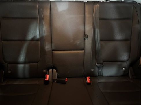 Used 2017 Volkswagen Tiguan S image 19