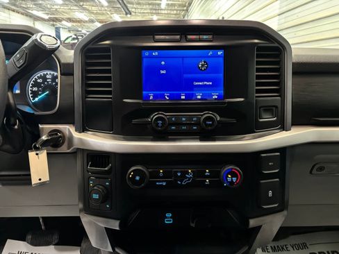 Used 2023 Ford F150 XLT AWD/4WD image 18