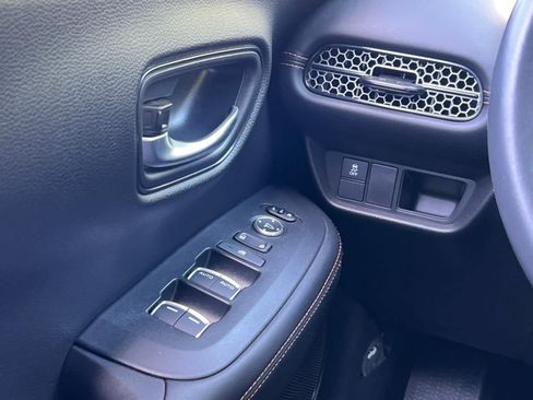 Used 2024 Honda HR-V Sport image 23