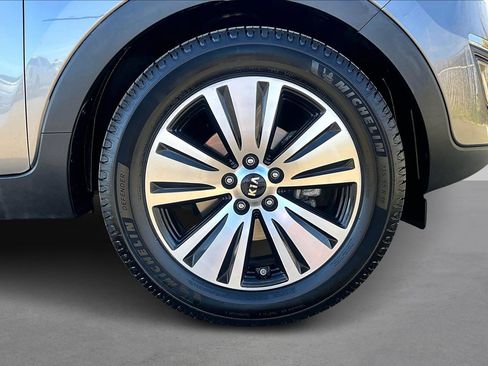 Used 2016 Kia Sportage EX w/ EX Premium Package image 8