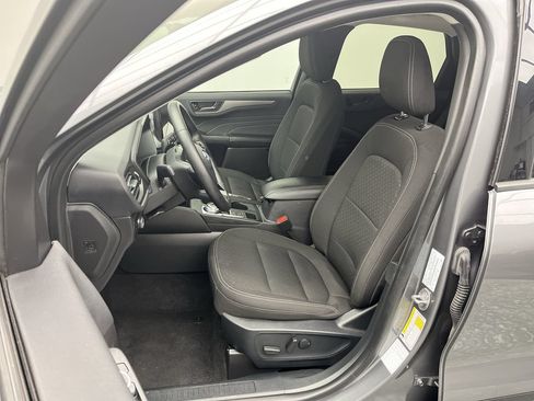 Used 2024 Ford Escape Active w/ Tech Pack #1 AWD/4WD image 11