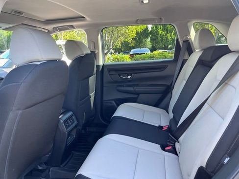 Used 2024 Honda CR-V EX image 9