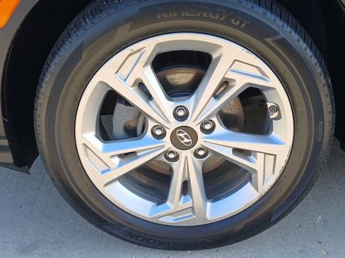 Used 2022 Hyundai Kona SEL image 27