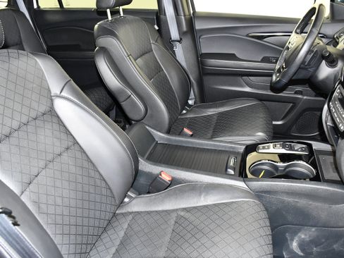 Certified 2023 Honda Passport Elite image 43