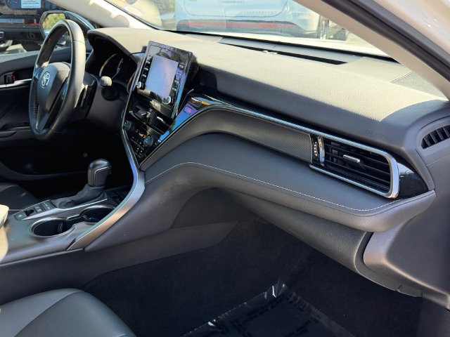 Certified 2022 Toyota Camry SE w/ Convenience Package FWD image 18