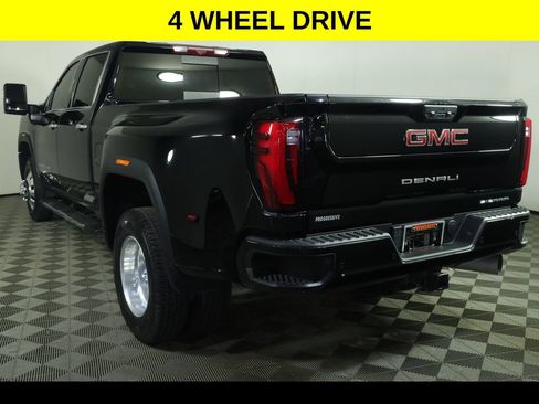 Used 2025 GMC Sierra 3500 Denali w/ Denali Reserve Package AWD/4WD image 5