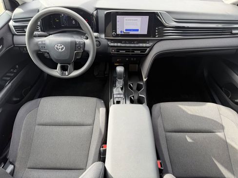 Used 2025 Toyota Camry LE FWD image 13