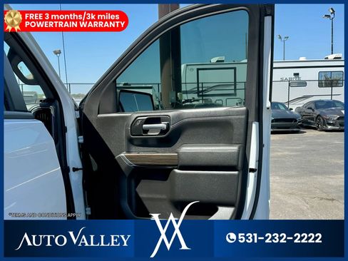 Used 2019 Chevrolet Silverado 1500 LT w/ All-Star Edition AWD/4WD image 16