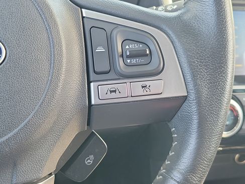 Used 2018 Subaru Forester 2.5i Touring image 28