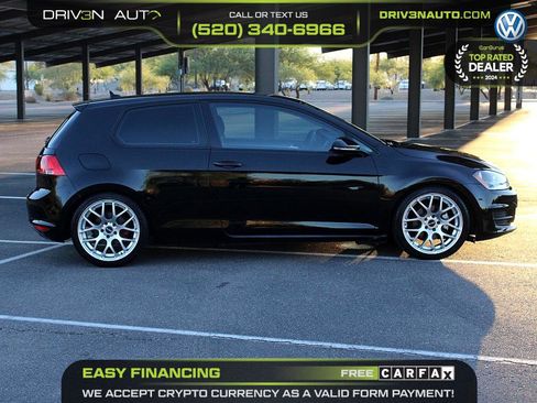 Used 2015 Volkswagen Golf Launch Edition image 8