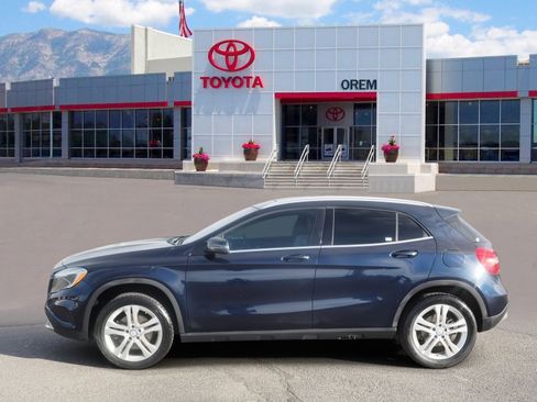 Used 2017 Mercedes-Benz GLA 250 4MATIC image 6