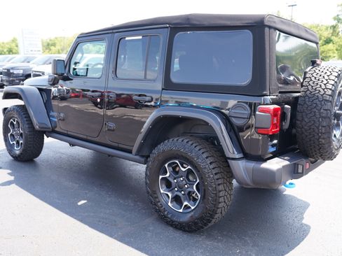 Used 2022 Jeep Wrangler Unlimited Rubicon 4xe w/ Steel Bumper Group AWD/4WD image 9