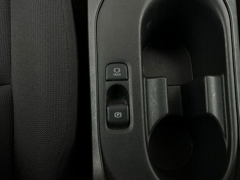 Used 2025 Toyota Corolla LE image 21