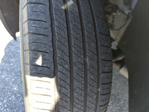 Used 2020 GMC Acadia Denali w/ Technology Package image 43