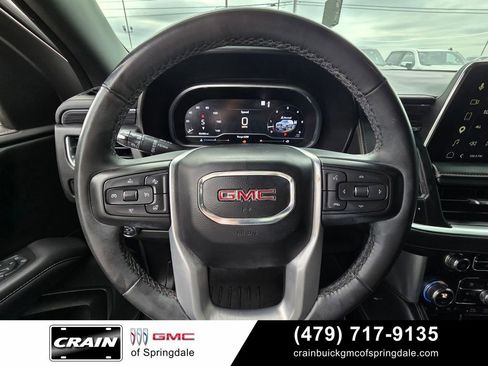 Used 2023 GMC Yukon SLT w/ SLT Premium Package AWD/4WD image 14