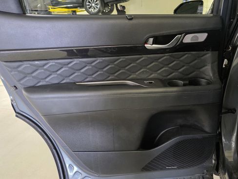 Used 2022 Hyundai Palisade Calligraphy w/ Cargo Package image 10