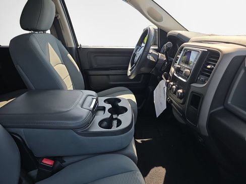 Used 2013 RAM 1500 Express AWD/4WD image 23