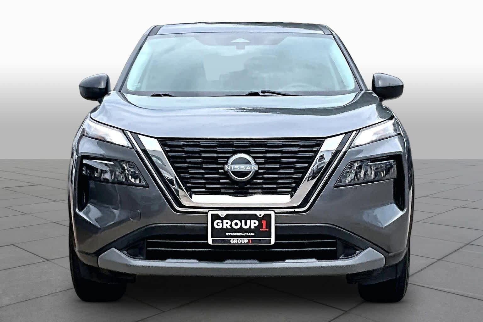 Used 2023 Nissan Rogue S FWD image 4