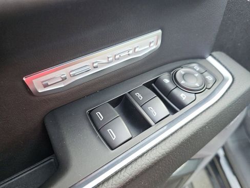 Used 2022 GMC Sierra 1500 Denali w/ Denali Reserve Package image 34