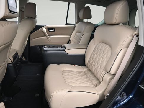 Certified 2023 Nissan Armada Platinum w/ Captain's Chairs Package AWD/4WD image 11