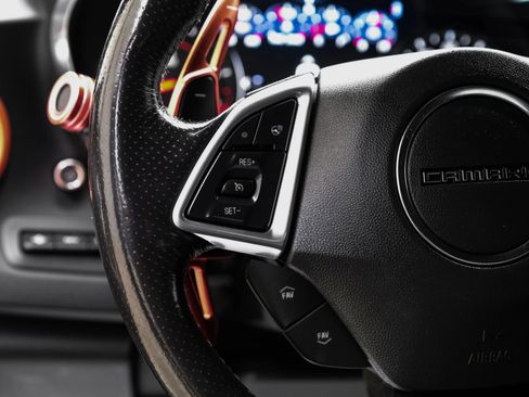 Used 2019 Chevrolet Camaro SS image 19