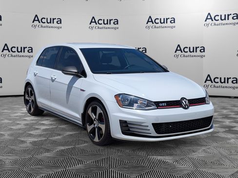 Used 2017 Volkswagen Golf 4-Door FWD image 1